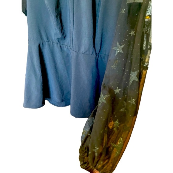 Torrid Black Star Sheer Puff Sleeve Blouse Size 2X - Picture 6 of 11